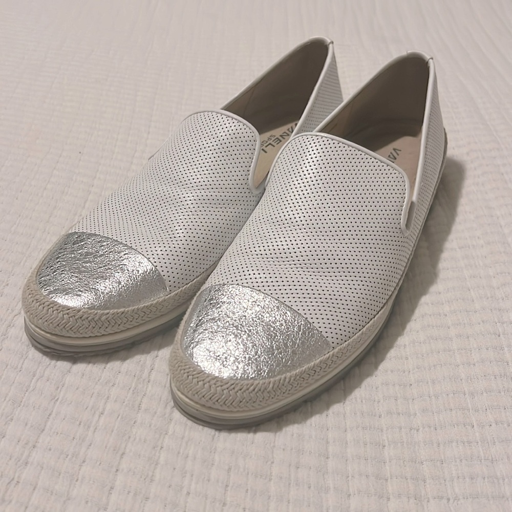 VANELI SPORT Slip On’s